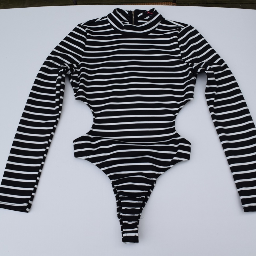 Black and White Strip BodySuit